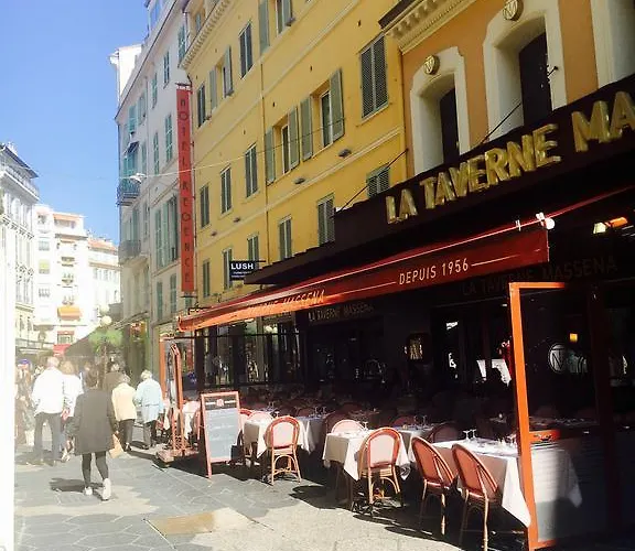 Rue Massena *